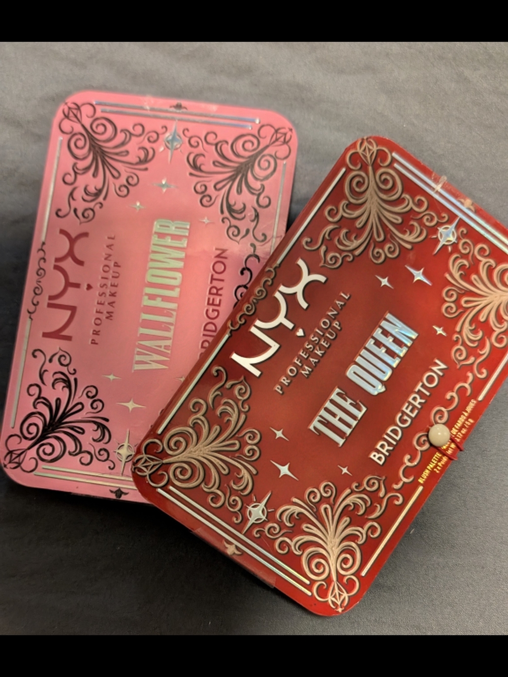 NYX Bridgerton The Queen & Wallflower Blush Duo - Red and Pink